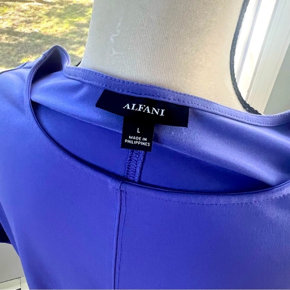 Women’s boat-neck three-quarter sleeve tunic - Picture 4 of 4